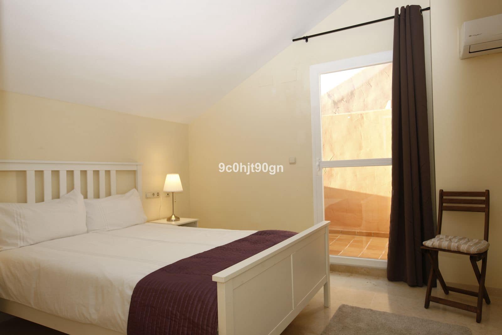 2 soveværelse Lejlighed til salg i Elviria med swimmingpool - € 379.000 (Ref: 8567041)