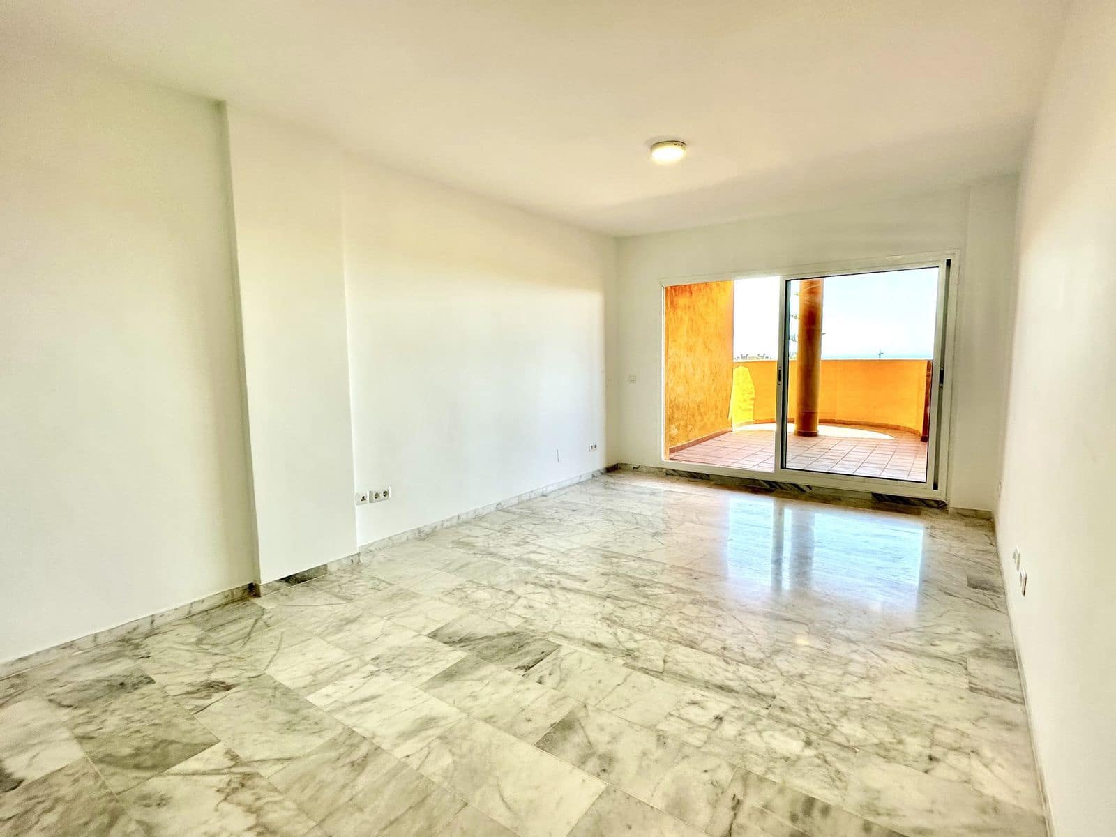 2 soverom Leilighet til salgs i La Reserva - € 320 000 (Ref: 8567042)