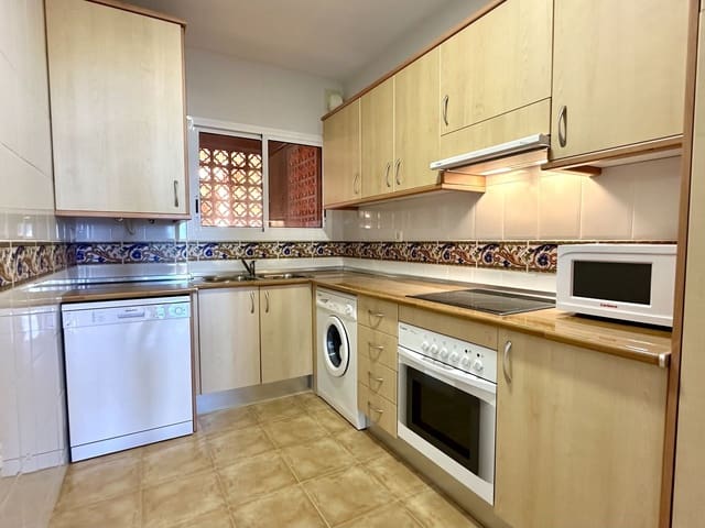 2 soverom Leilighet til salgs i La Reserva, Marbella - € 320 000 (Ref: 8567042)