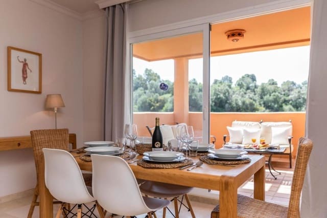 2 soverom Leilighet til salgs i Elviria, Marbella med svømmebasseng - € 329 500 (Ref: 8567043)