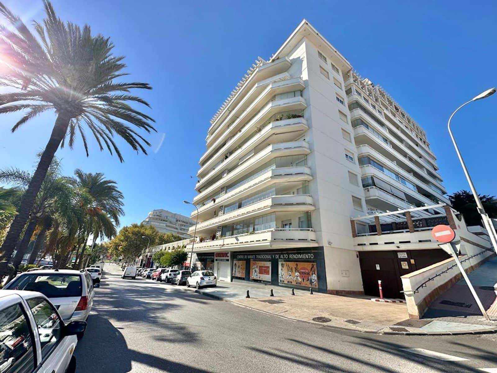 2 quarto Penthouse para venda em Marbella - 435 000 € (Ref: 8567045)