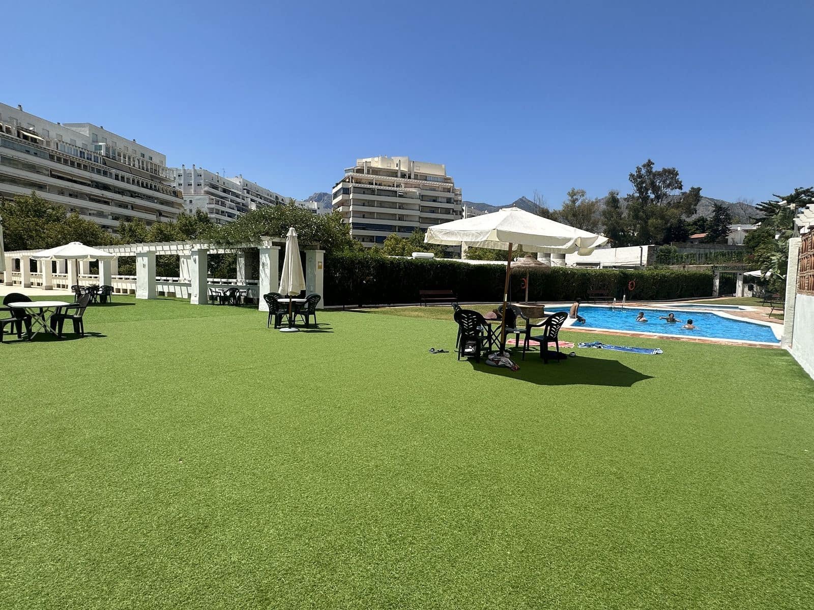 2 quarto Penthouse para venda em Marbella - 435 000 € (Ref: 8567045)