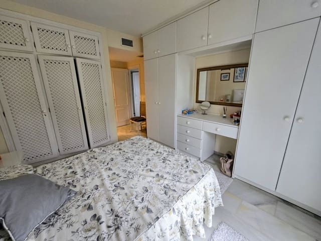 2 sypialnia Apartament na sprzedaż w Cabopino, Marbella - 445 000 € (Ref: 8567048)