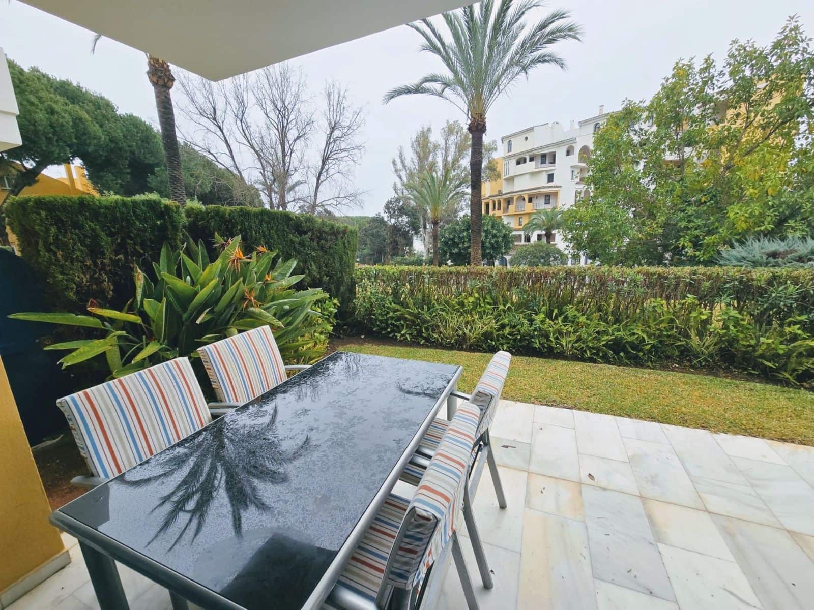 2 sypialnia Apartament na sprzedaż w Cabopino - 445 000 € (Ref: 8567048)