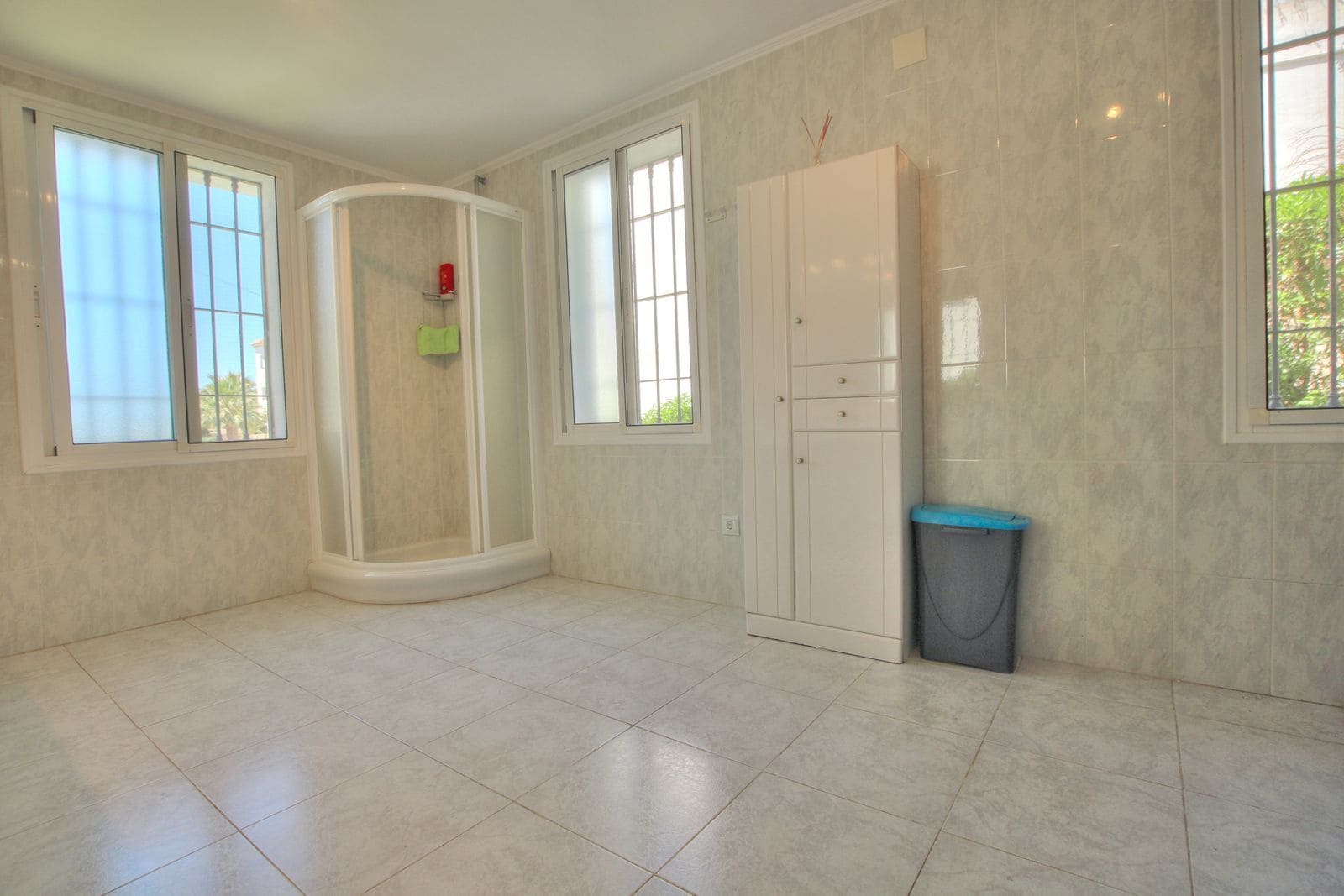 4 bedroom Villa for sale in El Faro - € 519,950 (Ref: 8567052)