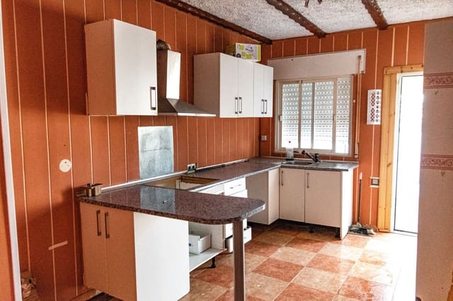 3 soveværelse Villa til salg i Cádiz by med swimmingpool - € 395.000 (Ref: 8567055)