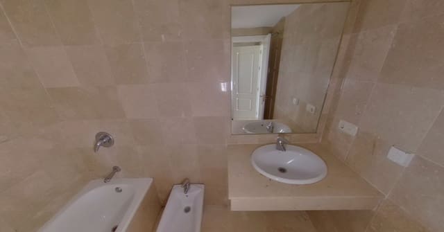 2 soveværelse Lejlighed til salg i Río Real, Marbella - € 347.500 (Ref: 8567410)