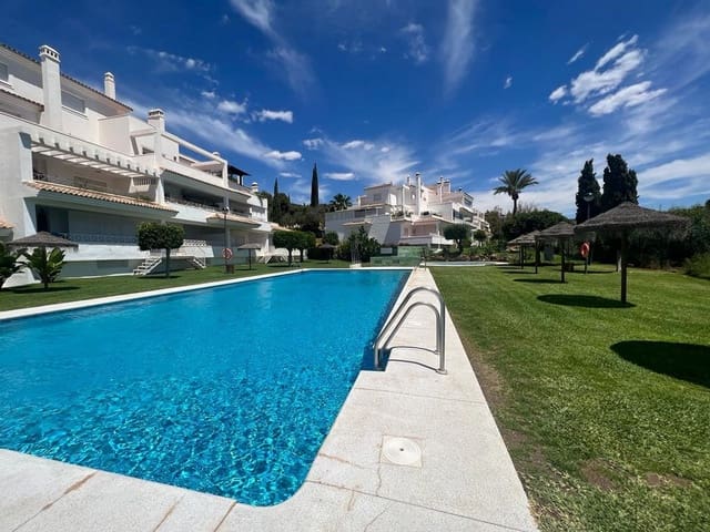 2 soveværelse Lejlighed til salg i Río Real, Marbella - € 347.500 (Ref: 8567410)