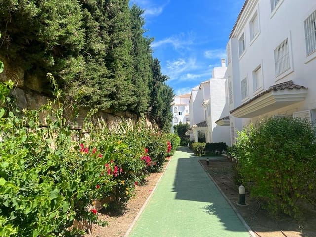 2 soveværelse Lejlighed til salg i Río Real, Marbella - € 347.500 (Ref: 8567410)