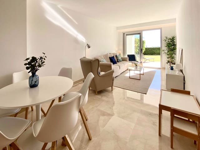 2 soveværelse Lejlighed til salg i Elviria, Marbella med swimmingpool - € 325.000 (Ref: 8567411)