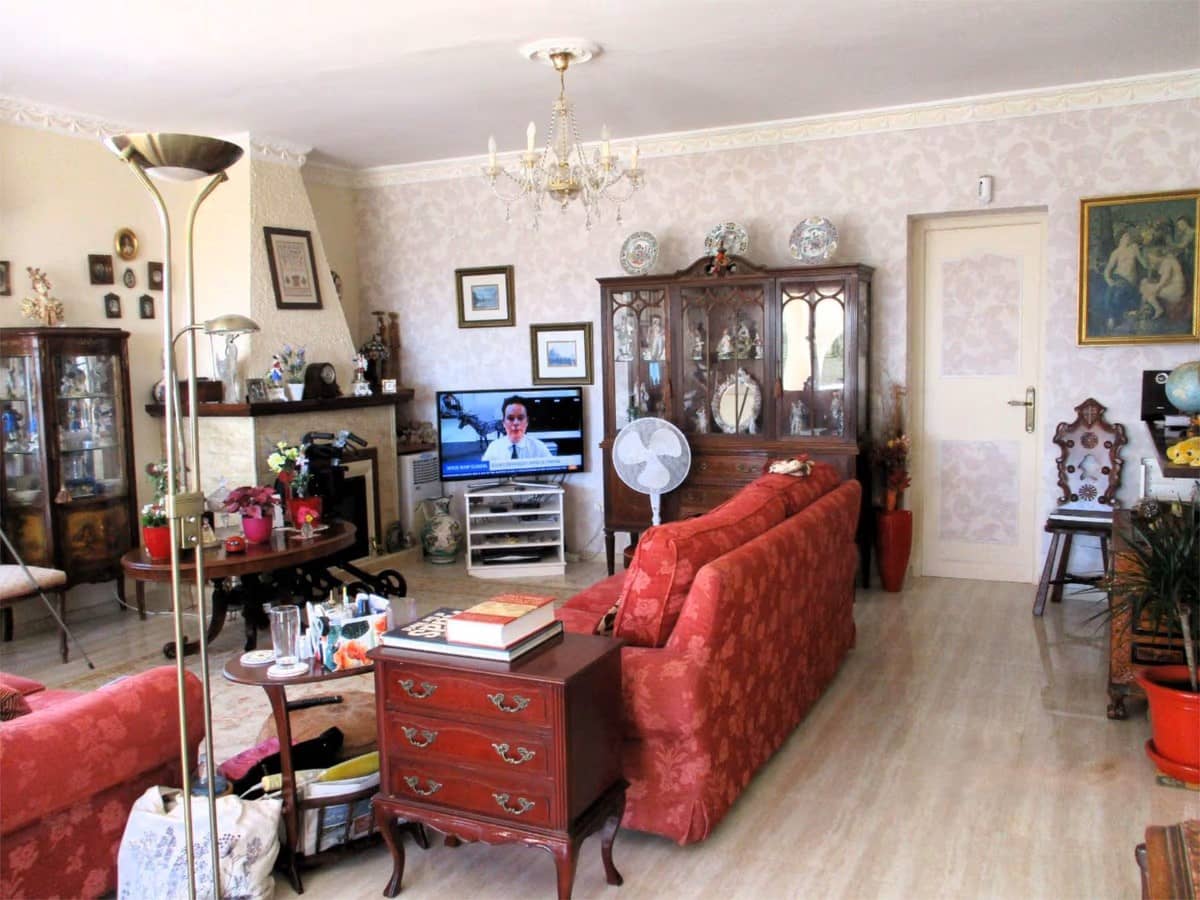 3 soveværelse Villa til salg i Manilva med swimmingpool garage - € 545.000 (Ref: 8814311)