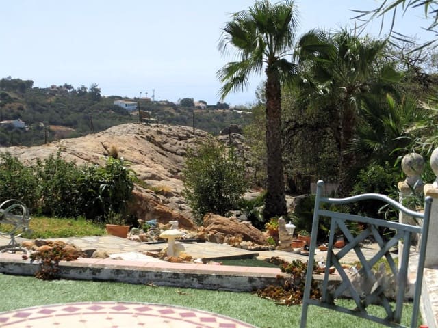 3 soveværelse Villa til salg i Chullera, Manilva med swimmingpool garage - € 545.000 (Ref: 8814311)