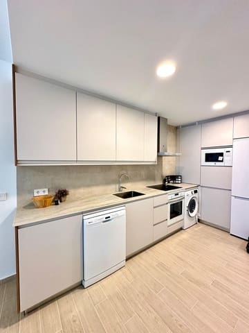 Apartamento de 2 habitaciones en Fuengirola en venta con garaje - 265.521 € (Ref: 8827553)