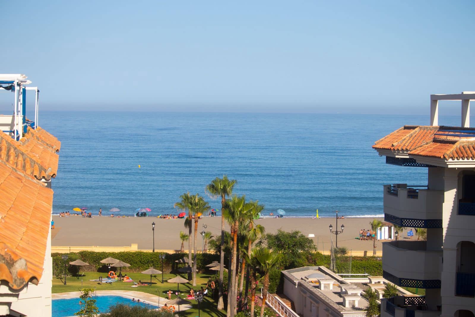 2 bedroom Apartment for sale in San Luis de Sabinillas with pool garage - € 260,000 (Ref: 8827555)