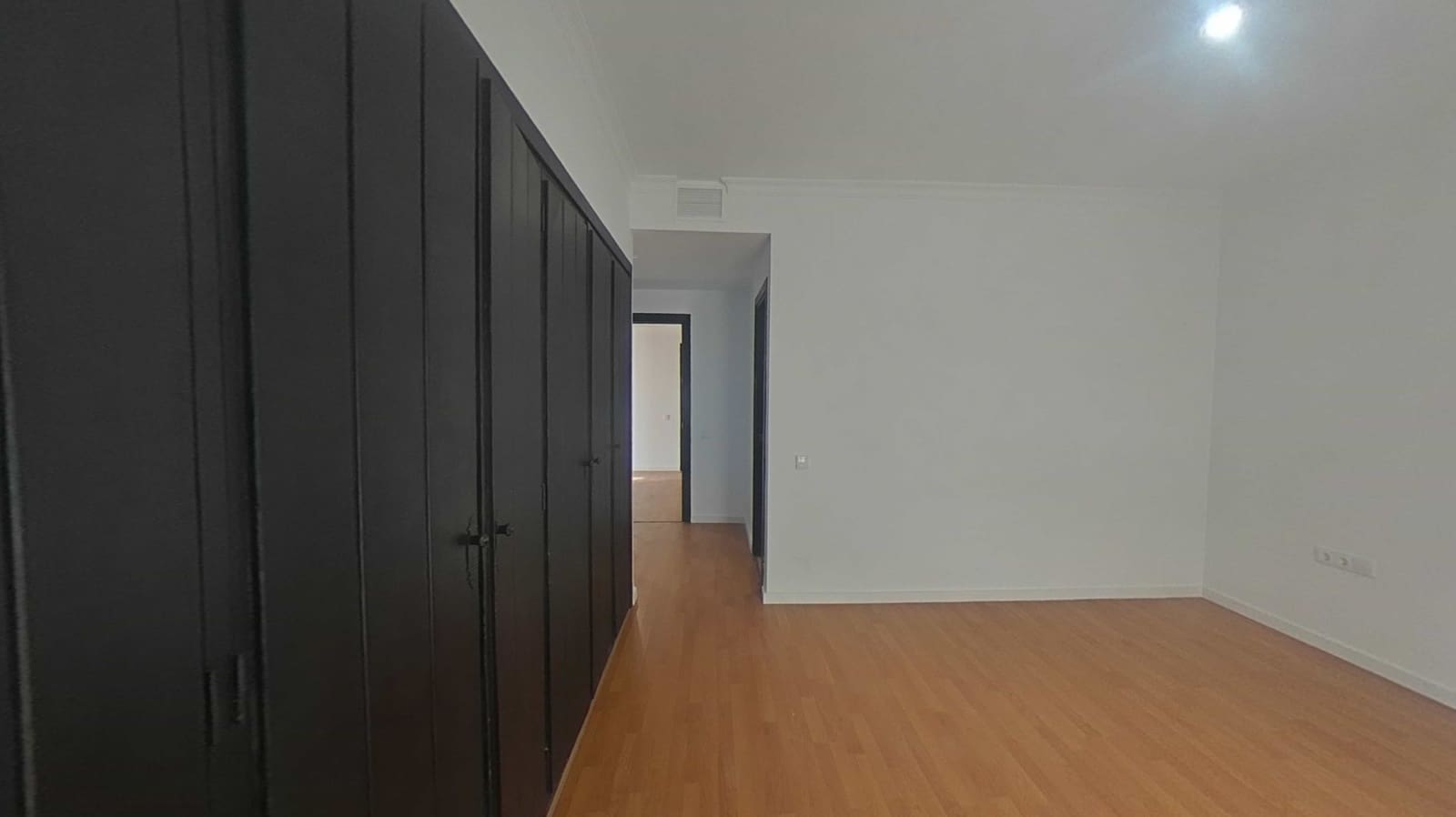 3 camera da letto Appartamento sulla Spiaggia in vendita in Puerto Banus con garage - 749.000 € (Rif: 8996520)