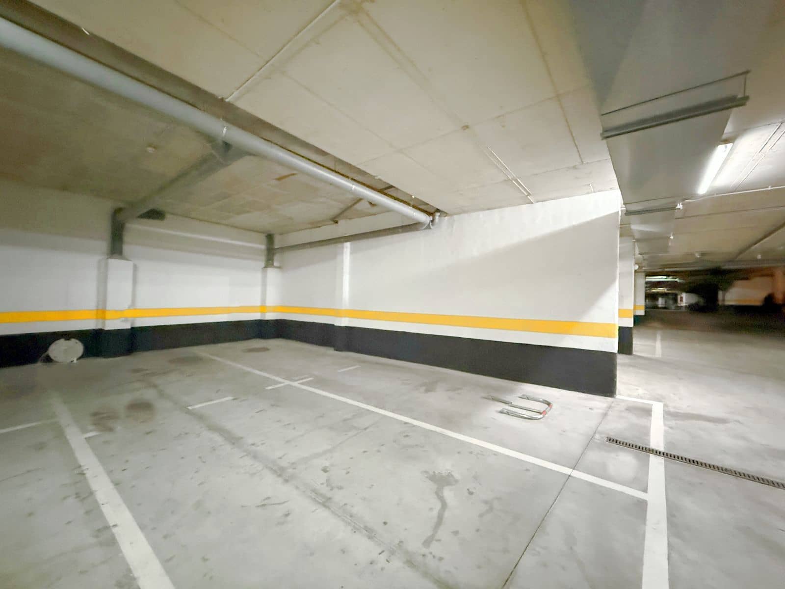 1 sovrum Takvåning till salu i Estepona med pool garage - 225 000 € (Ref: 8998389)