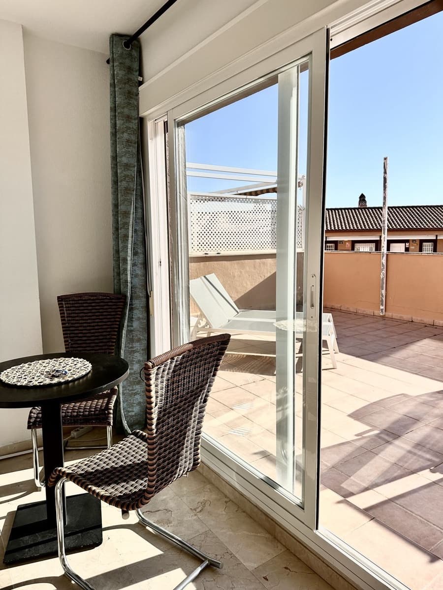 1 soveværelse Penthouse til salg i Casares med swimmingpool garage - € 199.000 (Ref: 8998411)