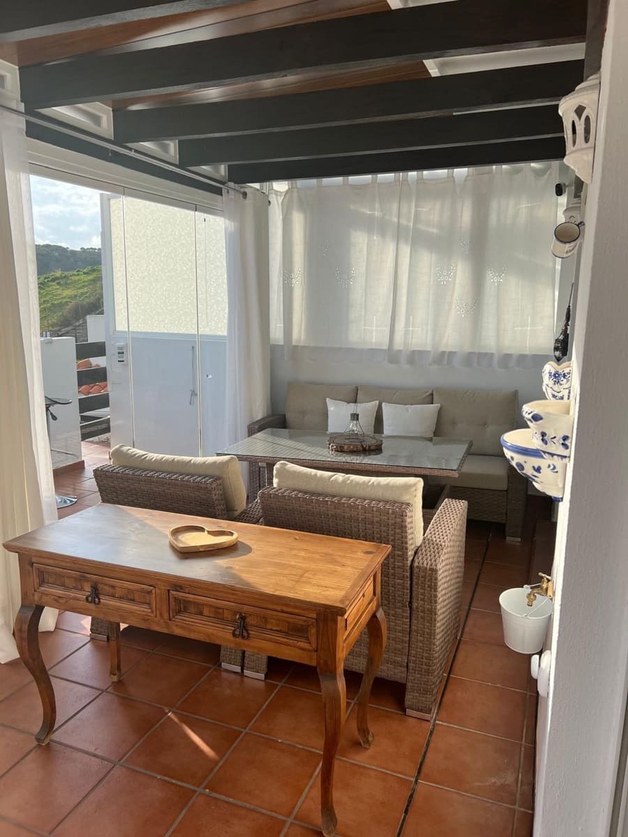 1 bedroom Apartment for sale in Manilva with pool garage - € 190,000 (Ref: 8998412)