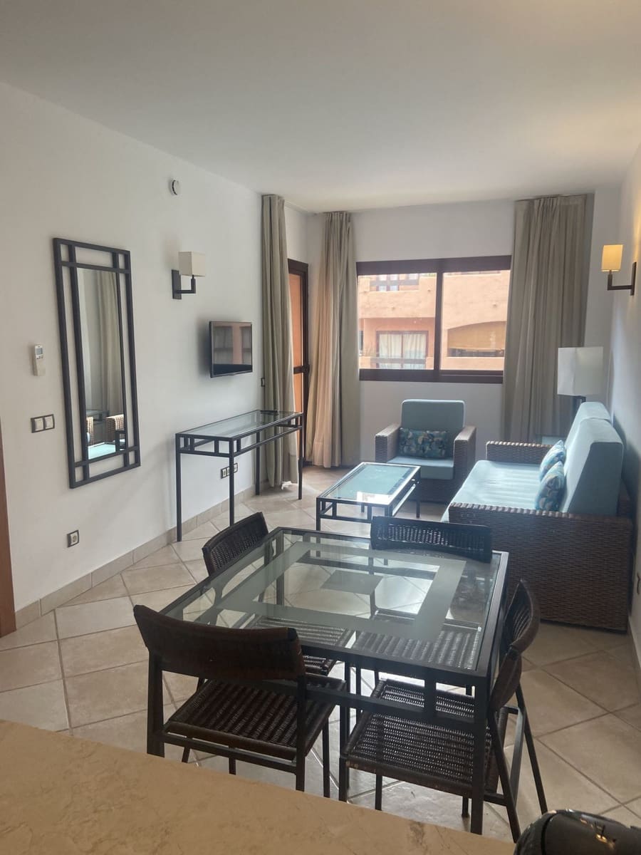 1 bedroom Apartment for sale in Estepona with pool garage - € 114,000 (Ref: 8998417)