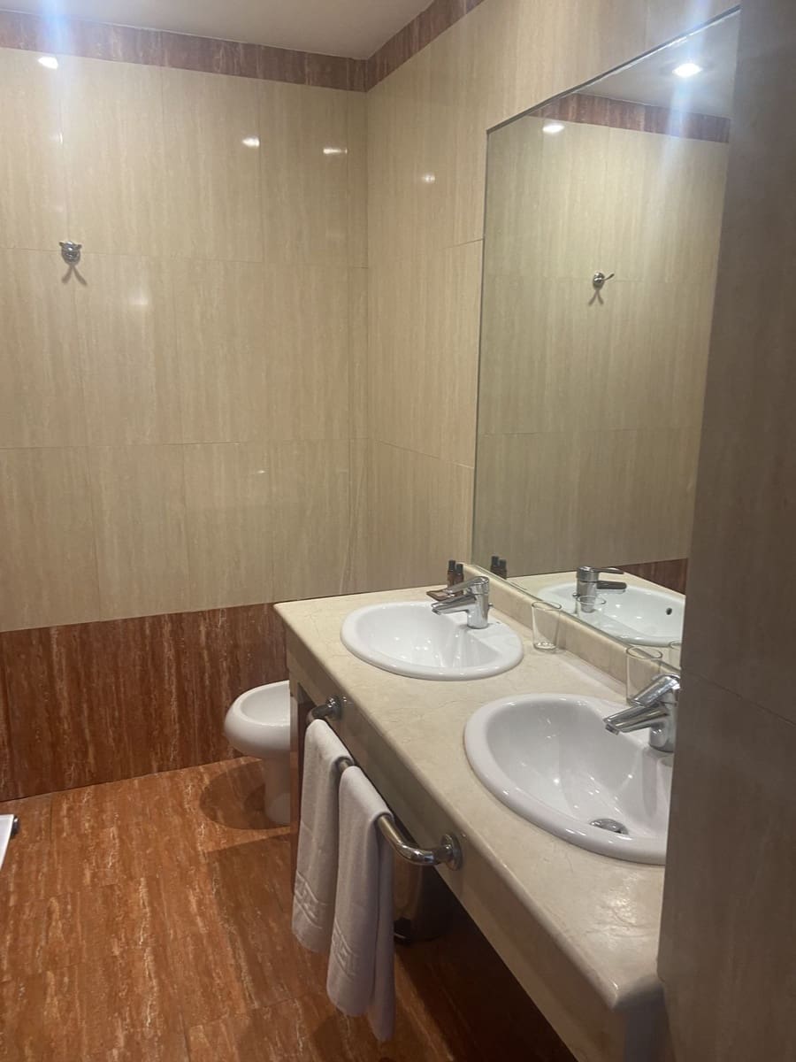 1 bedroom Apartment for sale in Estepona with pool garage - € 114,000 (Ref: 8998417)