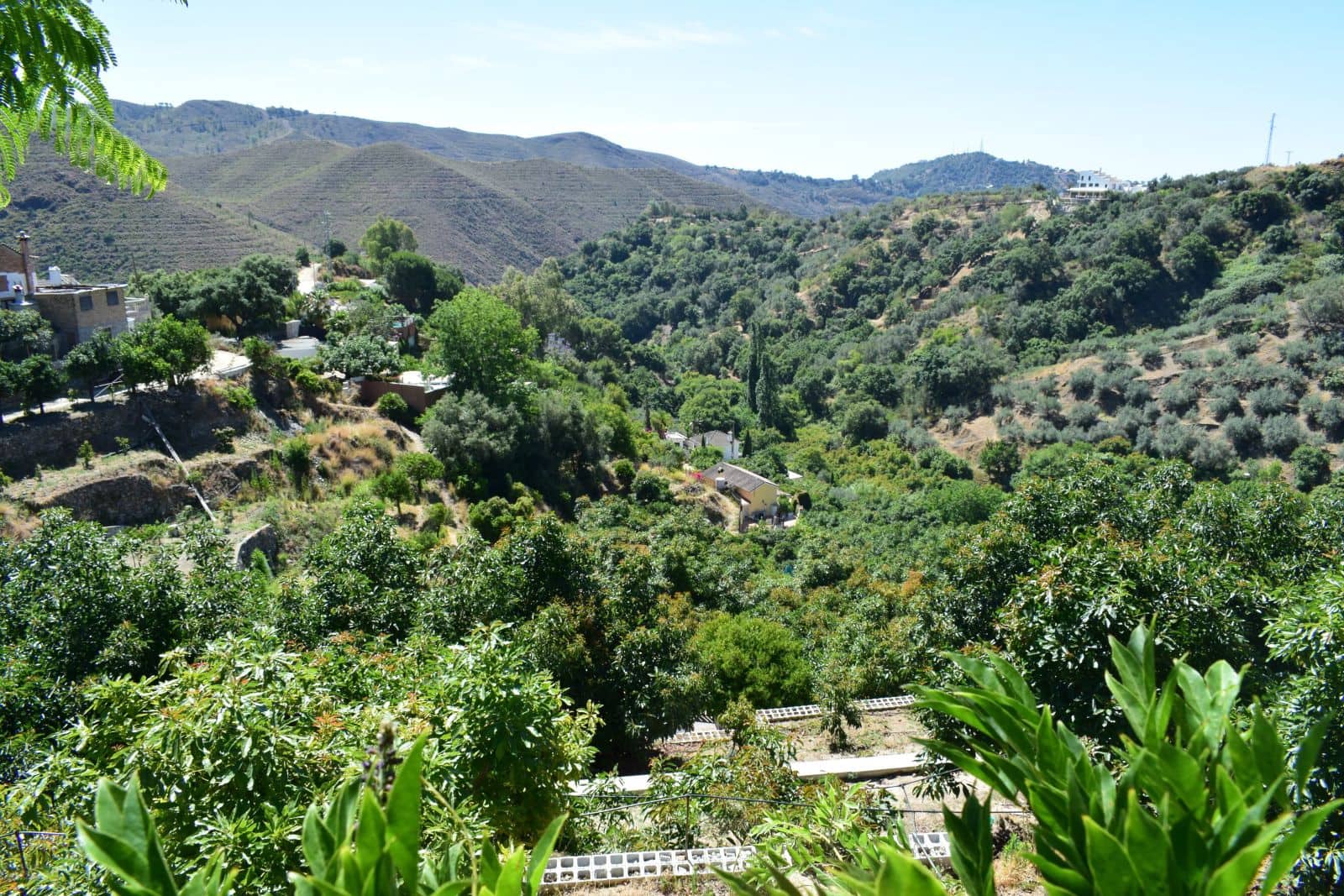 4 soveværelse Finca/Landehus til salg i Ojen med garage - € 490.000 (Ref: 9010481)