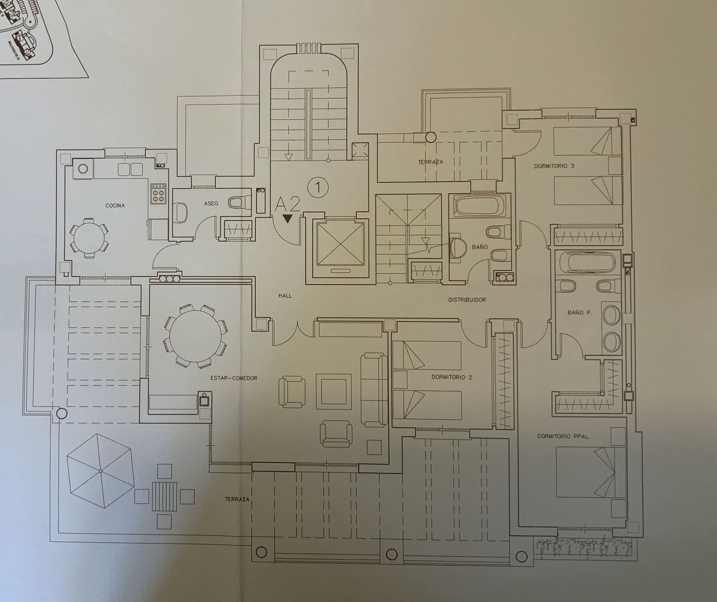 3 quarto Penthouse para venda em Estepona com piscina garagem - 475 000 € (Ref: 9013870)