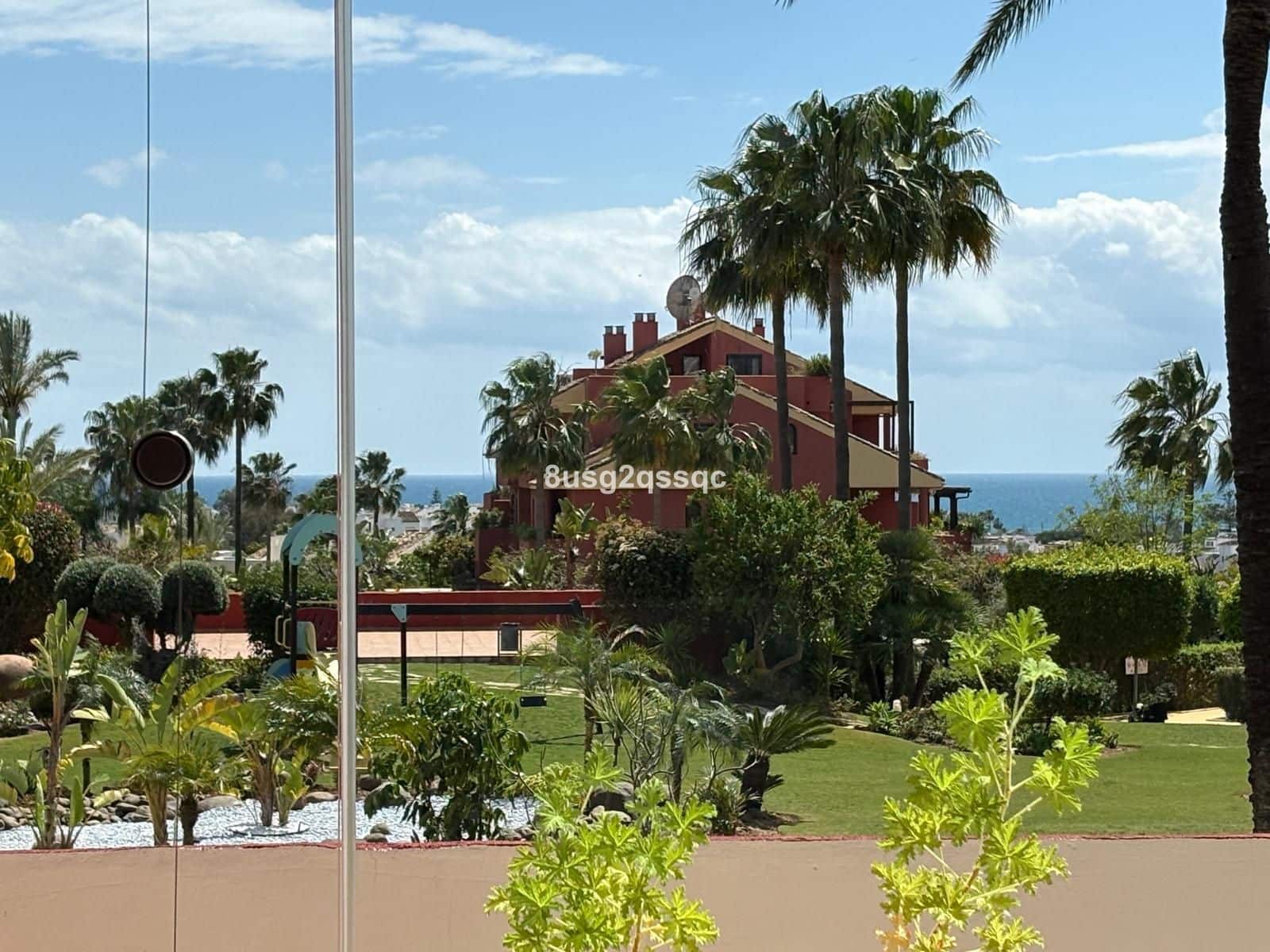 2 bedroom Apartment for sale in Estepona with pool garage - € 489,000 (Ref: 9014201)