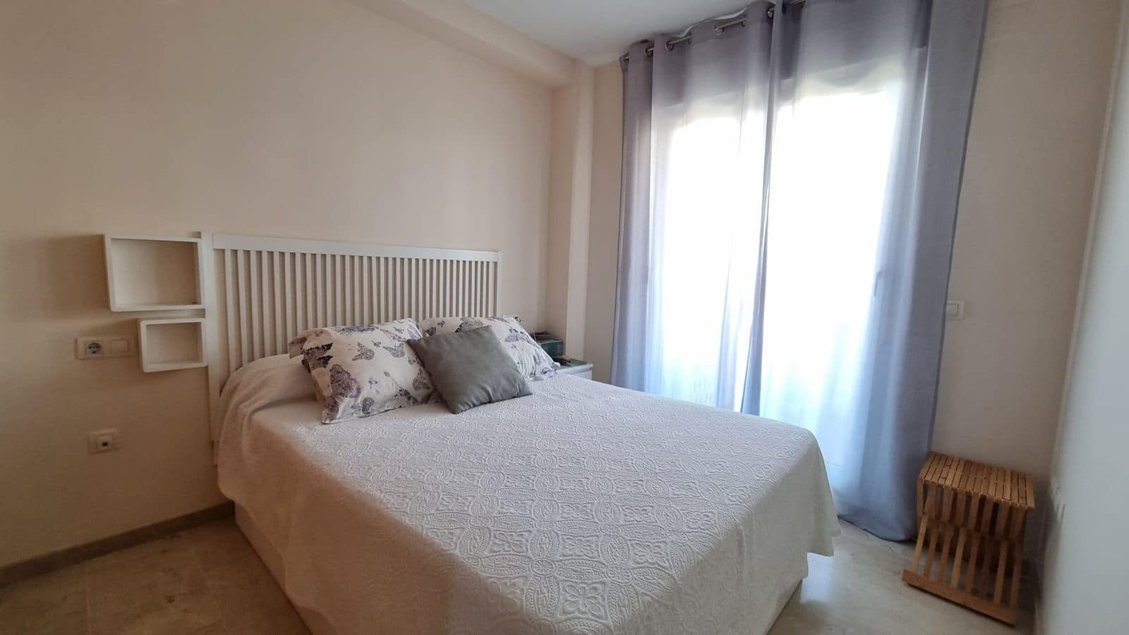 2 chambre Appartement de Plage à vendre à Manilva avec piscine garage - 233 000 € (Ref: 9023030)