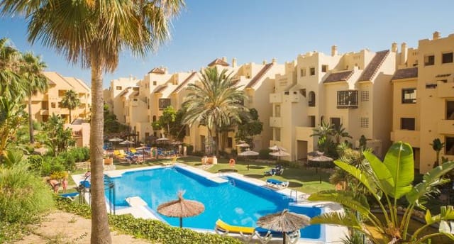 2 sypialnia Apartament na sprzedaż w Manilva z basenem garażem - 245 000 € (Ref: 9023033)