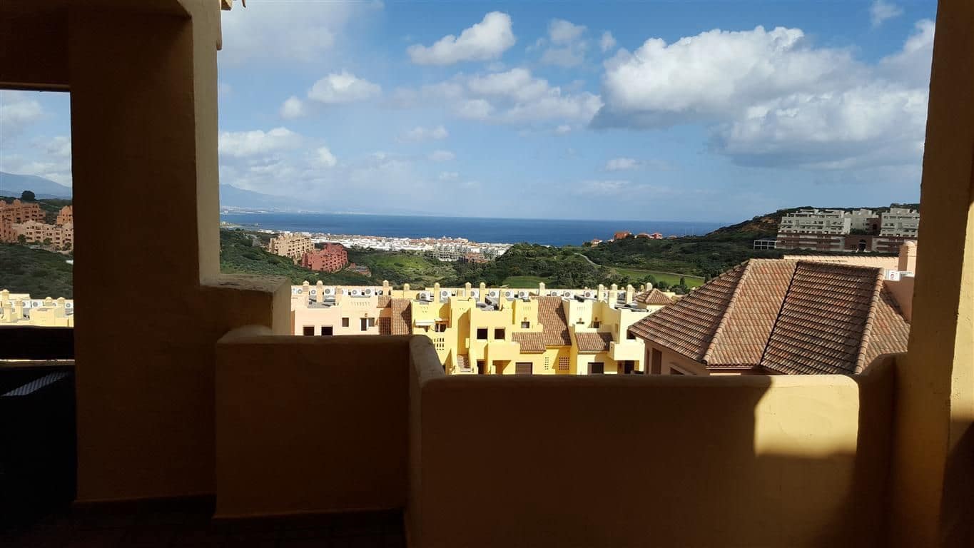 2 sypialnia Apartament na sprzedaż w Manilva z basenem garażem - 245 000 € (Ref: 9023033)