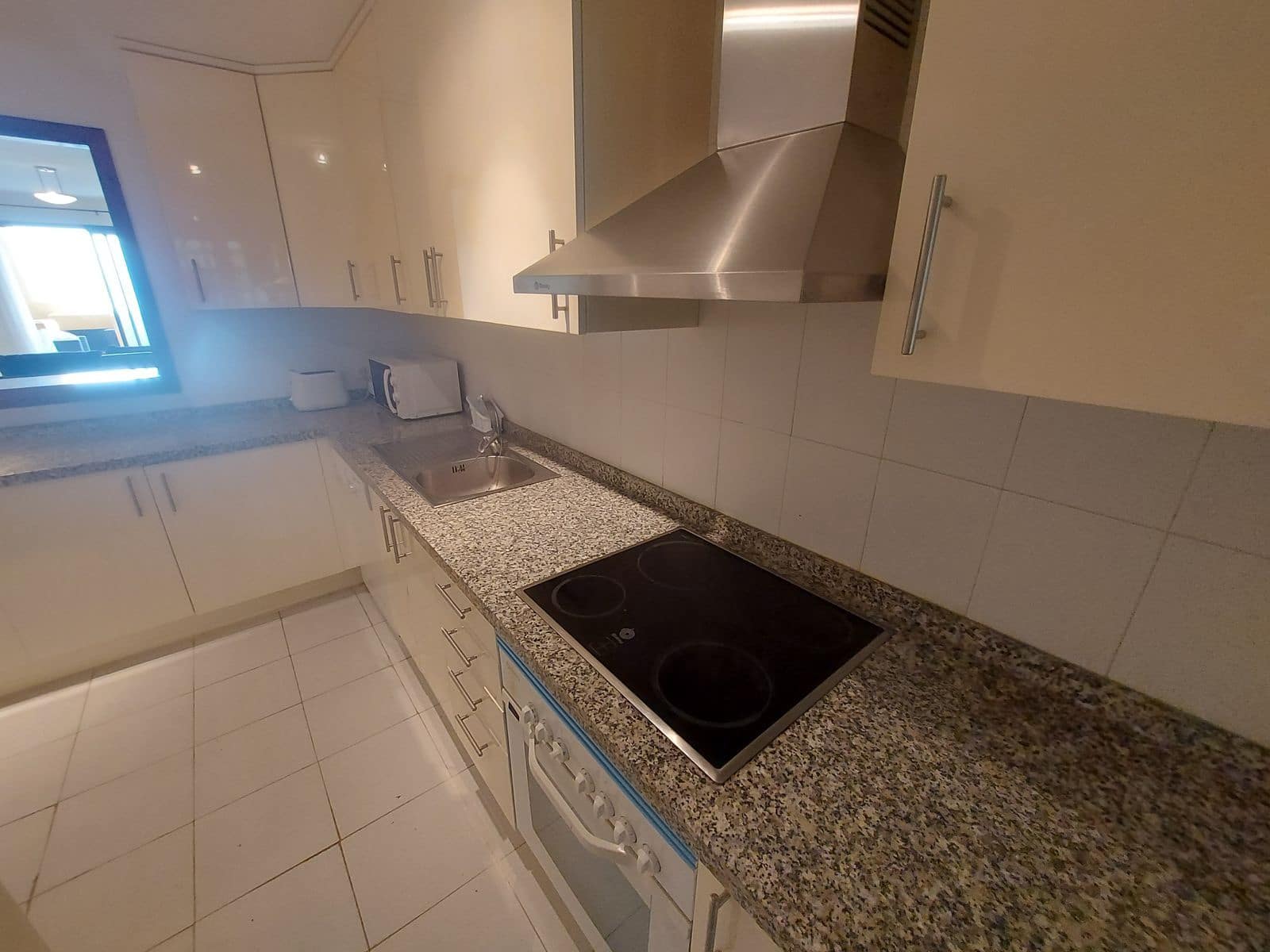 2 sypialnia Apartament na sprzedaż w Manilva z basenem garażem - 245 000 € (Ref: 9023033)
