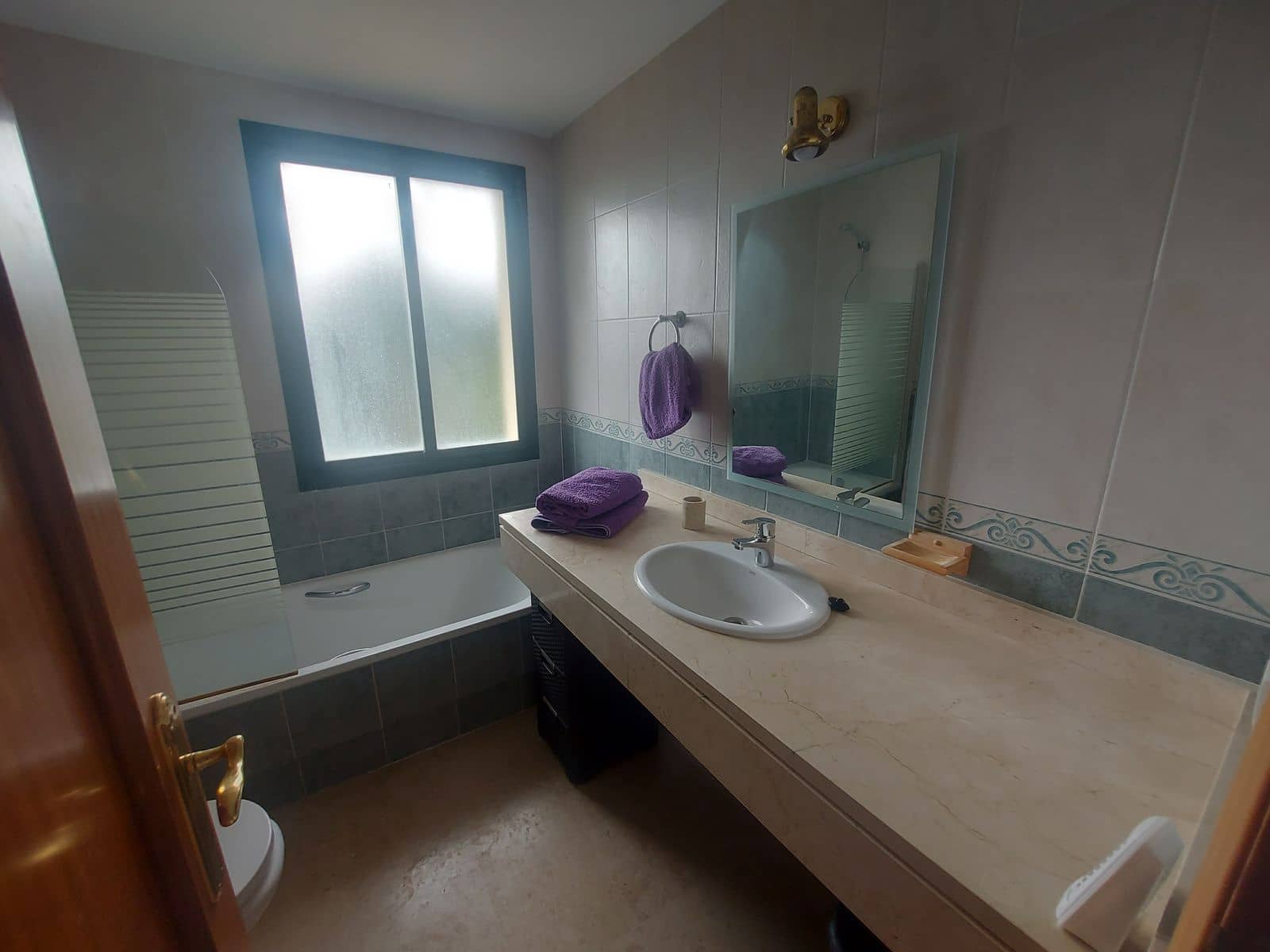 2 quarto Penthouse para venda em Manilva com piscina garagem - 299 000 € (Ref: 9023046)