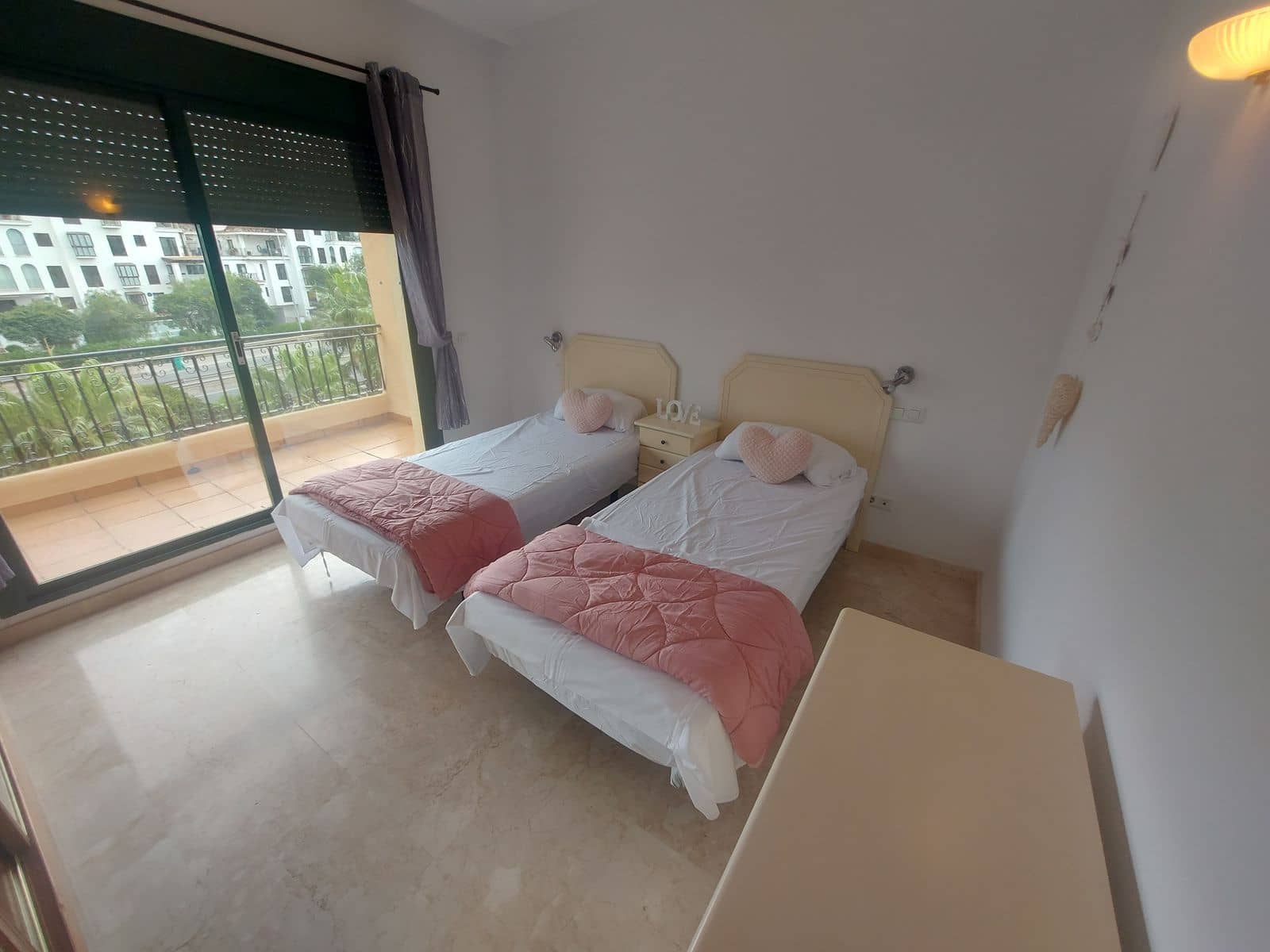 2 quarto Penthouse para venda em Manilva com piscina garagem - 299 000 € (Ref: 9023046)