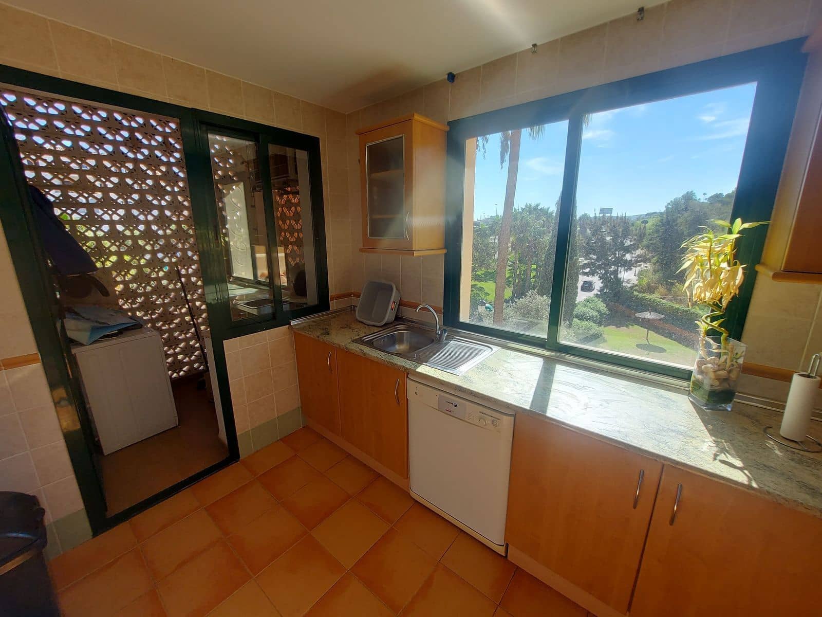 2 quarto Penthouse para venda em Manilva com piscina garagem - 299 000 € (Ref: 9023046)