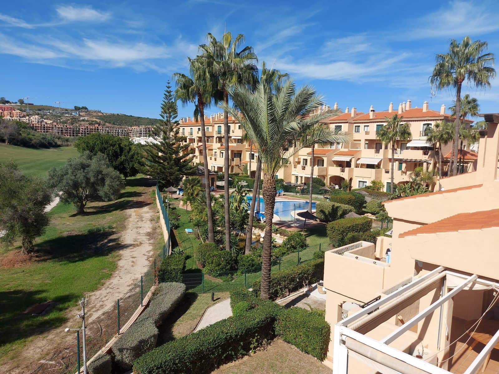 2 quarto Penthouse para venda em Manilva com piscina garagem - 299 000 € (Ref: 9023046)