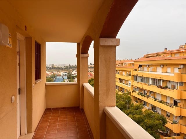 2 sypialnia Apartament na sprzedaż w Fuengirola z basenem garażem - 319 000 € (Ref: 9500296)