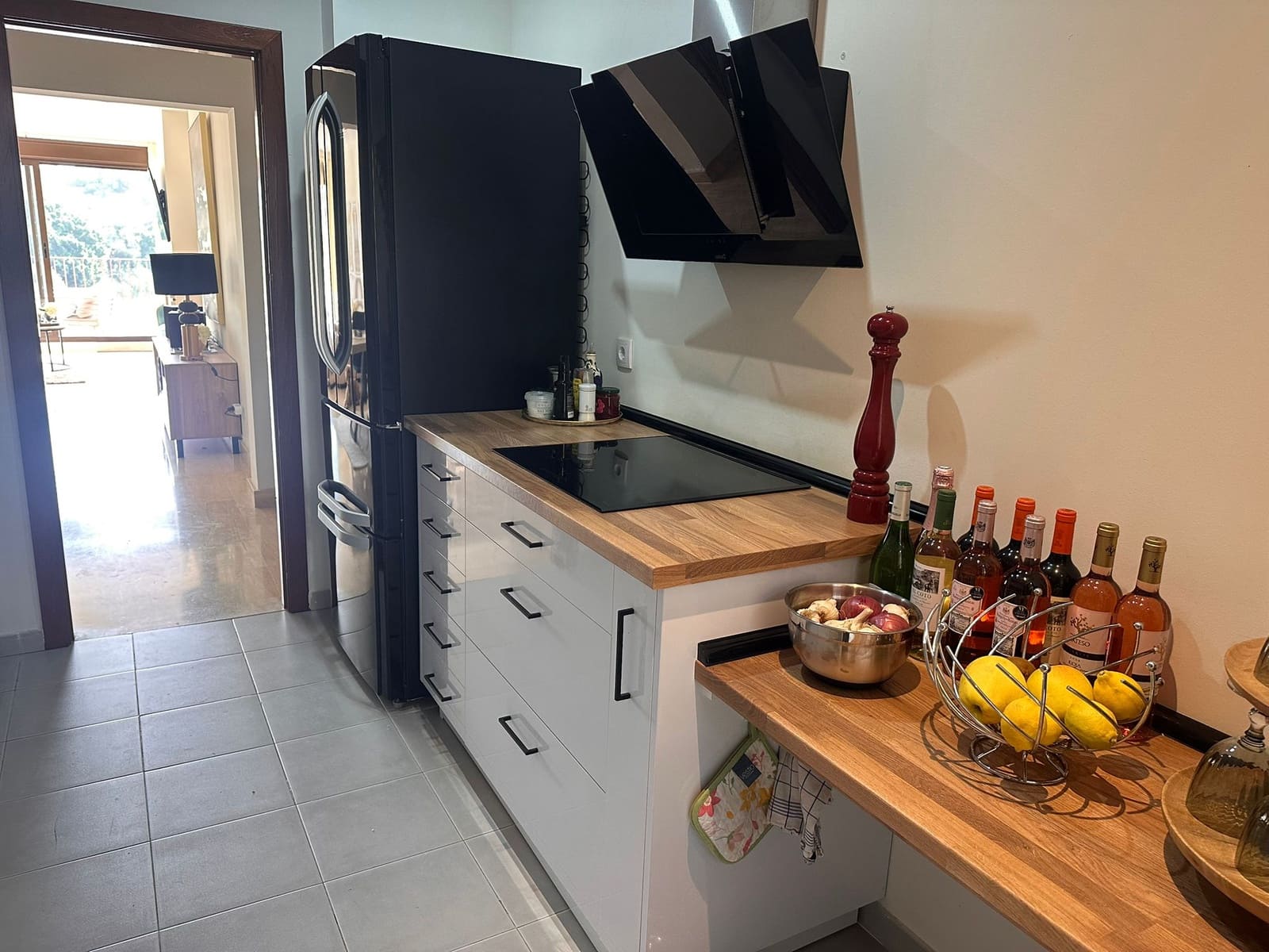 2 bedroom Apartment for sale in Estepona with pool garage - € 365,000 (Ref: 9500407)