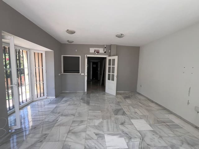 Adosado de 4 habitaciones en Riviera del Sol, Mijas en venta con piscina garaje - 376.000 € (Ref: 9500591)