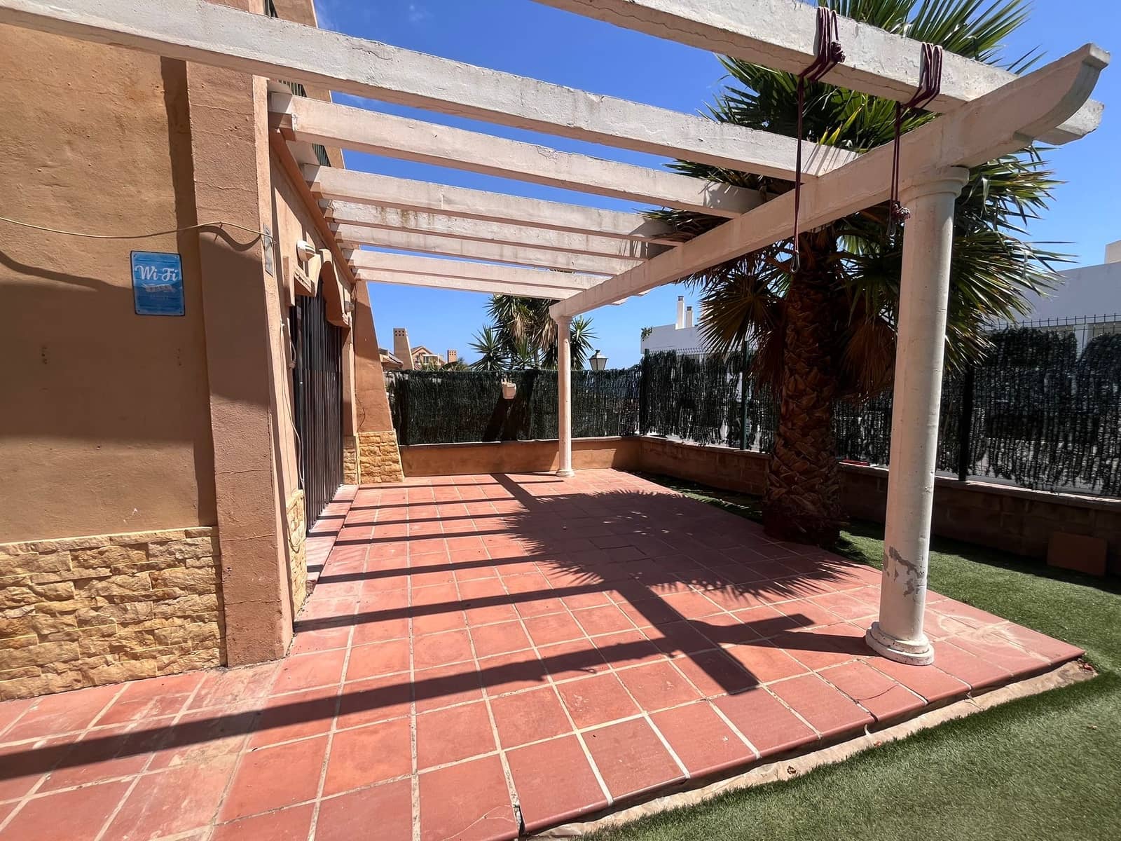 Adosado de 4 habitaciones en Riviera del Sol en venta con piscina garaje - 376.000 € (Ref: 9500591)