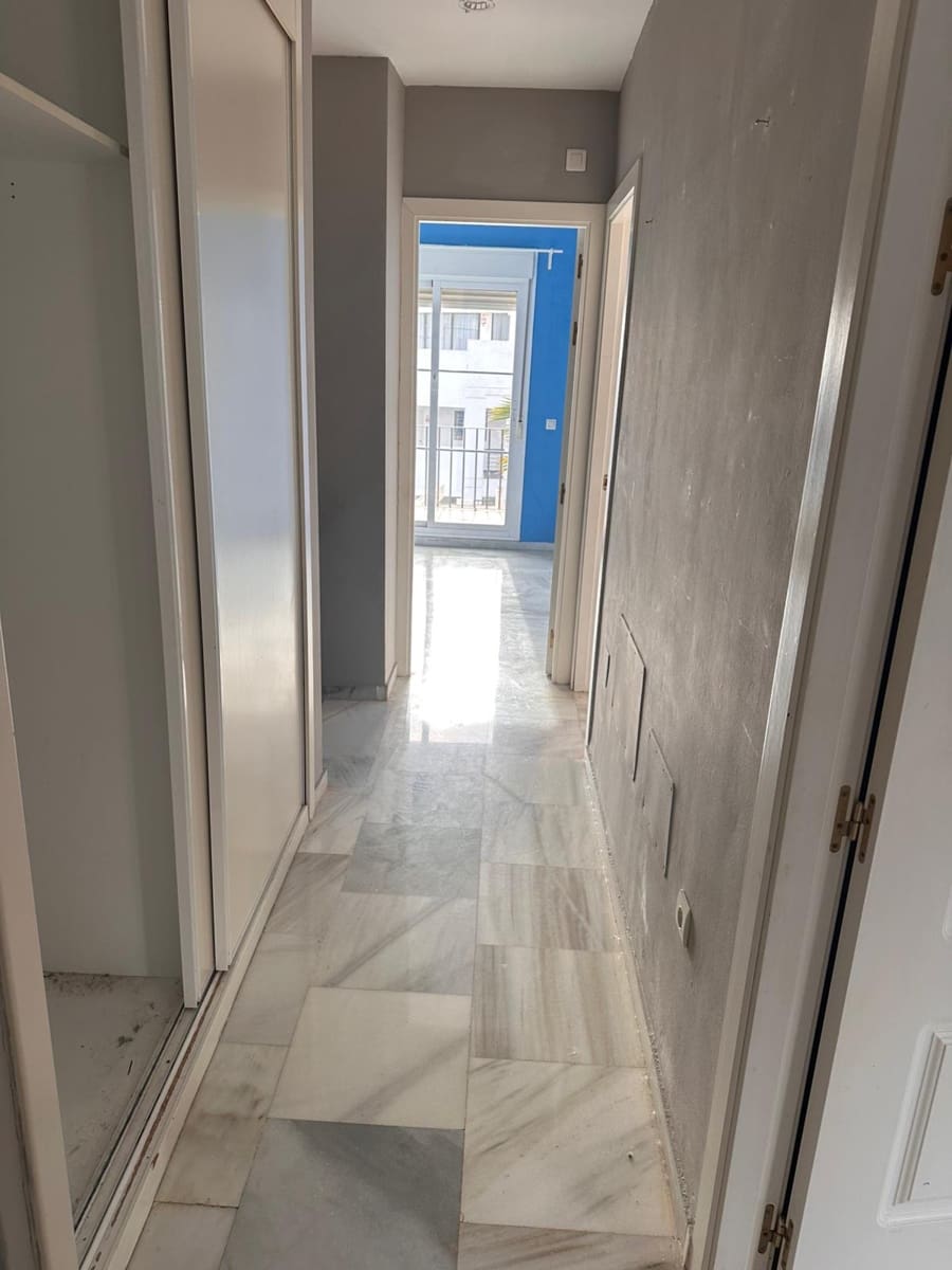 Adosado de 4 habitaciones en Riviera del Sol en venta con piscina garaje - 376.000 € (Ref: 9500591)