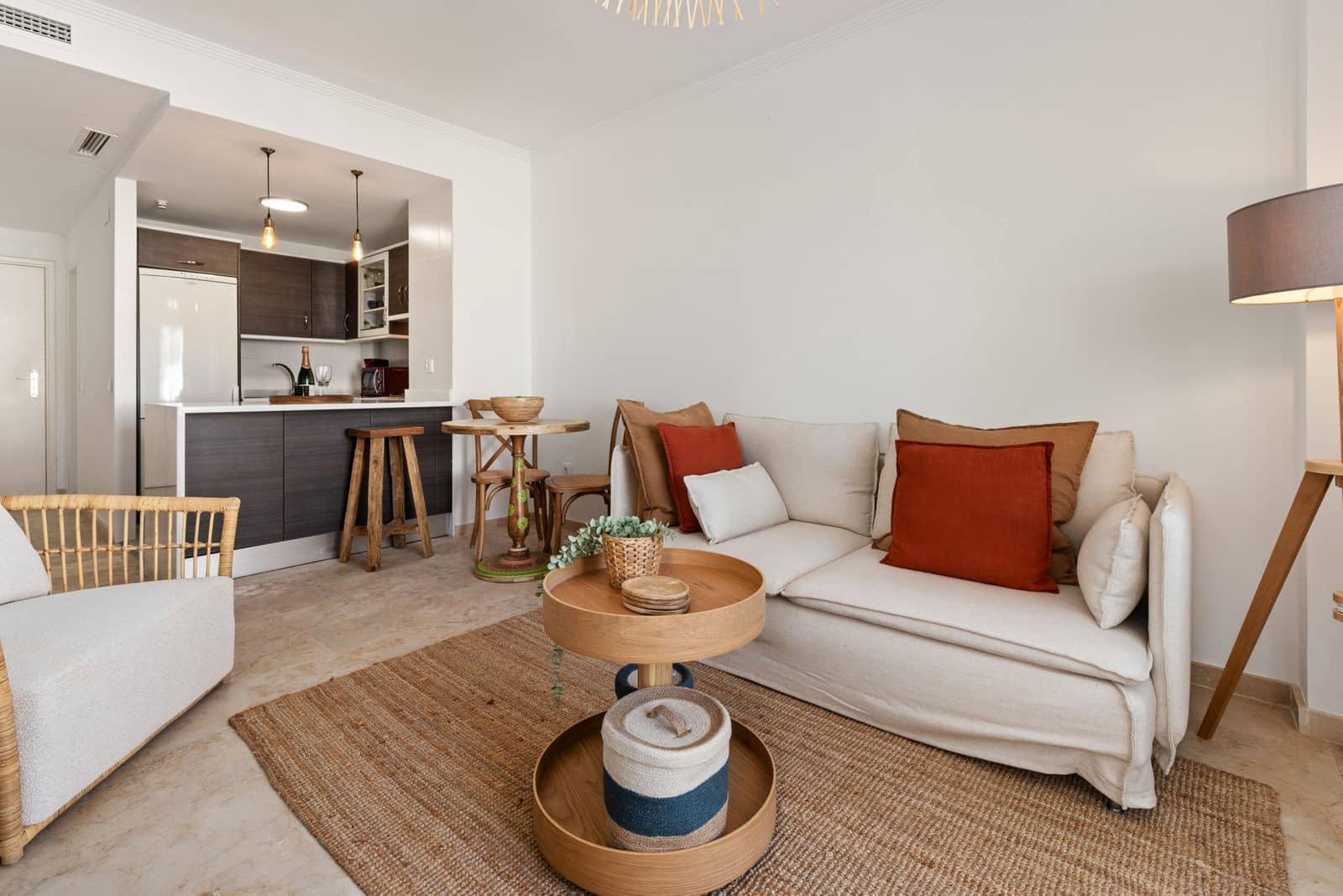 2 slaapkamer Appartement te koop in Manilva met zwembad garage - € 235.000 (Ref: 9532555)