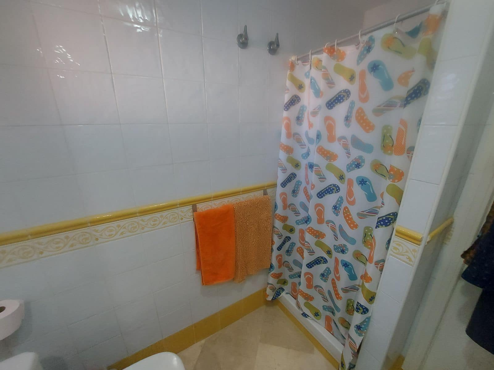 3 Zimmer Reihenhaus zu verkaufen in La Duquesa / Puerto de la Duquesa mit Pool Garage - 315.000 € (Ref: 9532606)