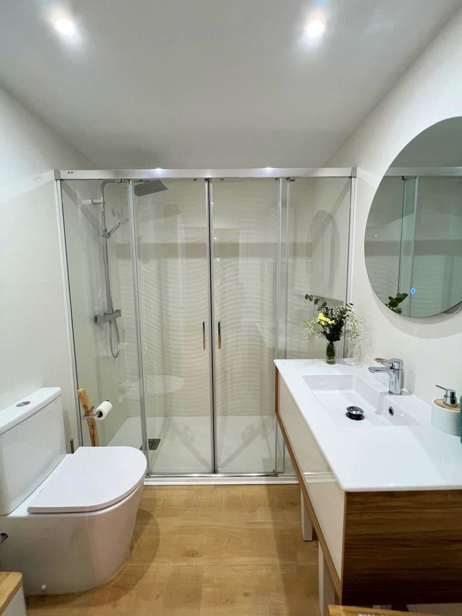 2 Zimmer Apartment zu verkaufen in Estepona mit Pool - 265.125 € (Ref: 9563690)