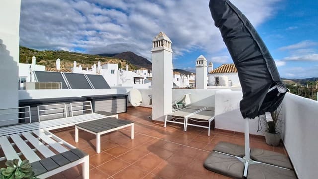 2 Zimmer Penthouse zu verkaufen in Estepona Golf, Estepona mit Pool Garage - 266.000 € (Ref: 9563692)