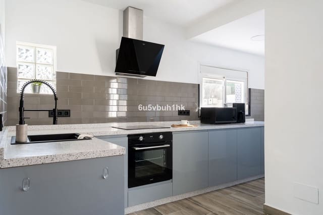 2 sypialnia Finka/Dom wiejski na sprzedaż w Cártama z basenem garażem - 350 000 € (Ref: 9569464)