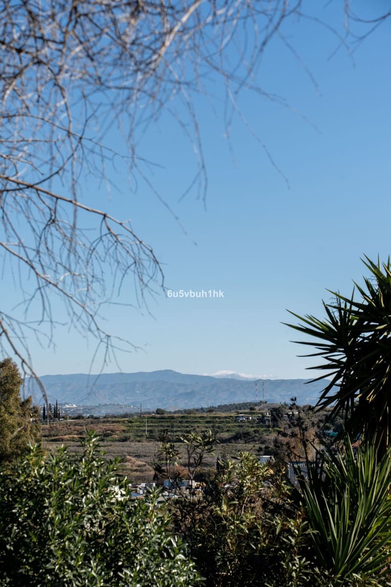 2 sypialnia Finka/Dom wiejski na sprzedaż w Cartama z basenem garażem - 350 000 € (Ref: 9569464)