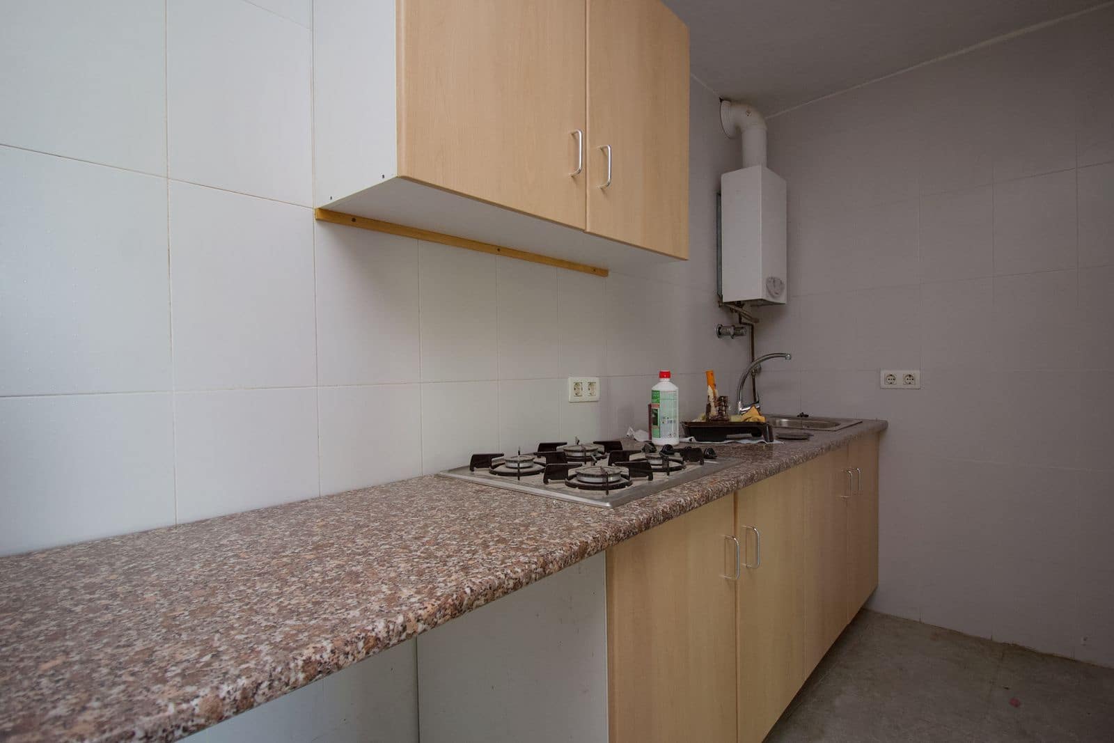 4 sypialnia Finka/Dom wiejski na sprzedaż w Cartama z basenem garażem - 320 000 € (Ref: 9571566)