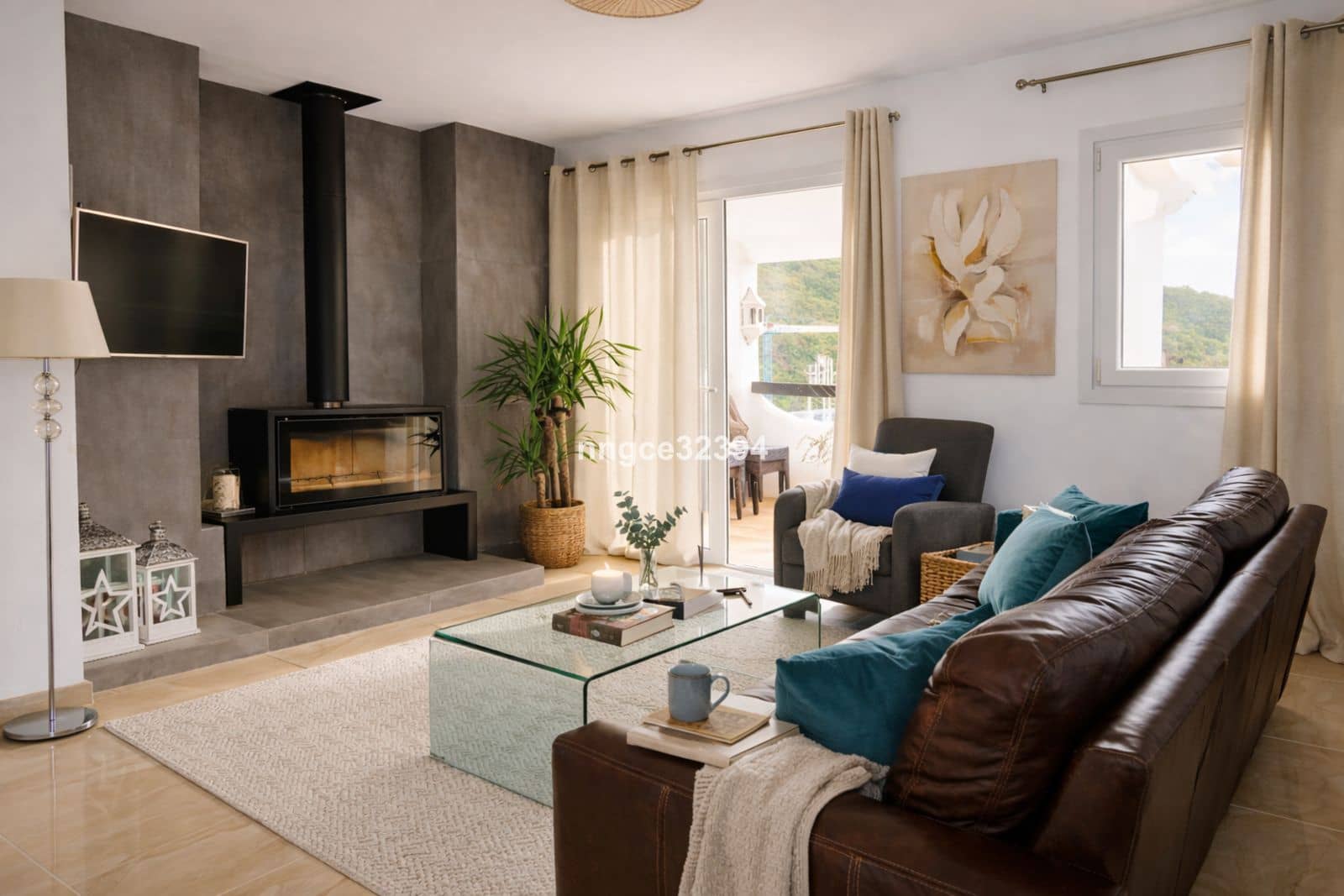 3 sypialnia Penthouse na sprzedaż w Benahavis z basenem - 349 900 € (Ref: 9588218)