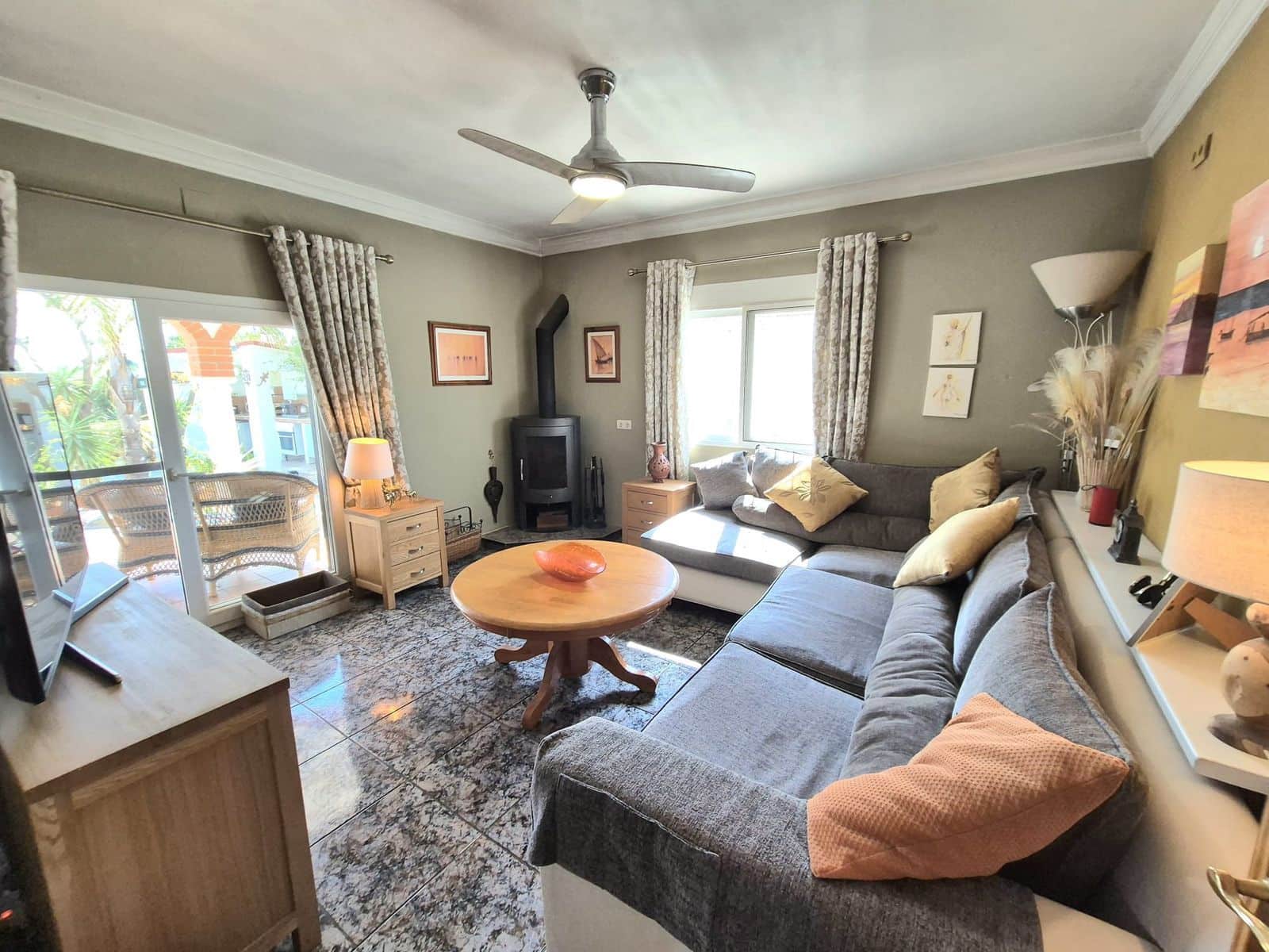 3 sypialnia Finka/Dom wiejski na sprzedaż w Estacion de Cartama z basenem - 370 000 € (Ref: 9631552)