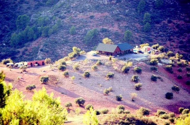 3 bedroom Wooden Home for sale in Ardales with pool garage - € 425,000 (Ref: 9631859)